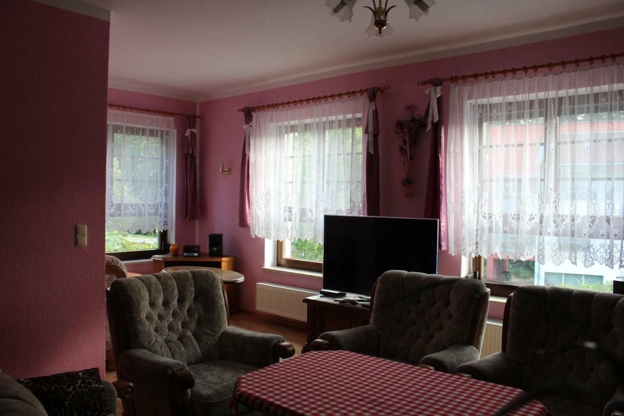 Ferienwohnung "An Der St. Ludmila" Crostwitz Dış mekan fotoğraf