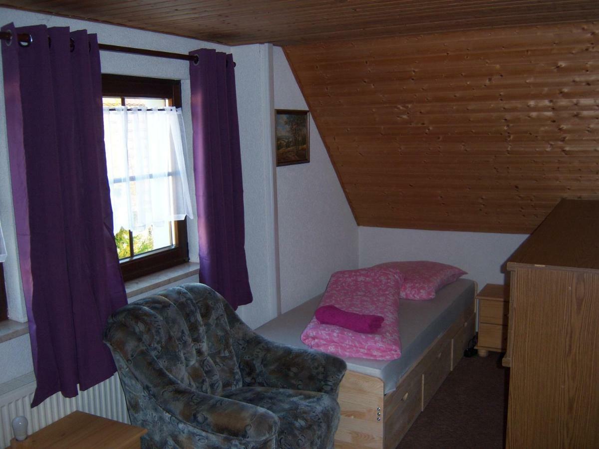 Ferienwohnung "An Der St. Ludmila" Crostwitz Dış mekan fotoğraf