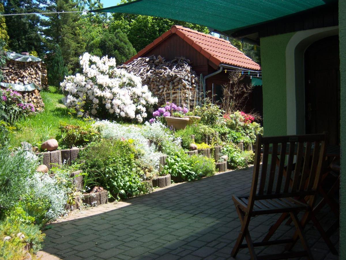 Ferienwohnung "An Der St. Ludmila" Crostwitz Dış mekan fotoğraf